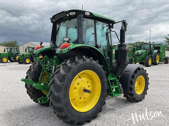 Image of John Deere 6120M equipment image 4
