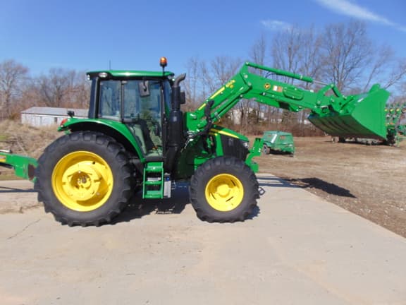 Image of John Deere 6120M Primary image
