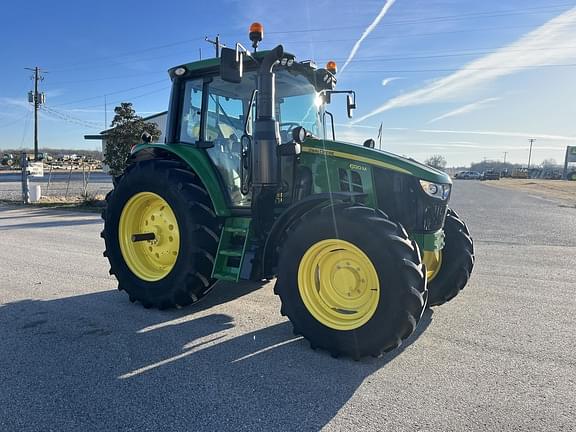 Image of John Deere 6120M equipment image 1