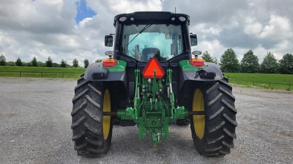 Image of John Deere 6120M equipment image 3