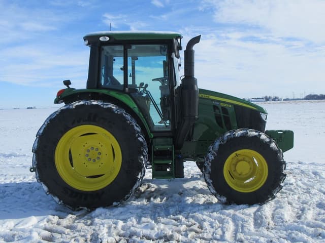 Image of John Deere 6120M equipment image 3