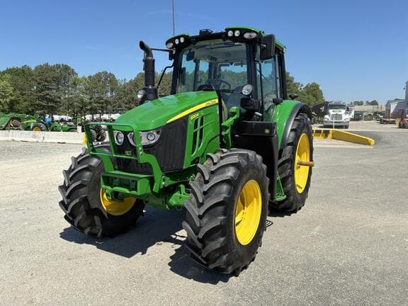 Image of John Deere 6120M equipment image 2