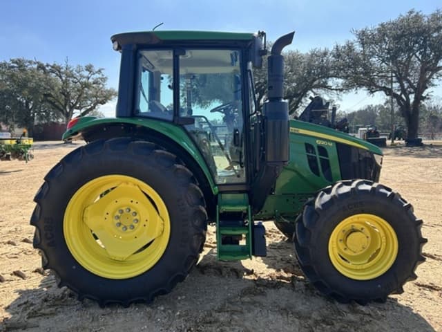 Image of John Deere 6120M equipment image 4