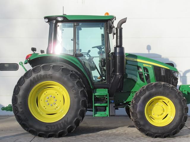 Image of John Deere 6120M equipment image 3