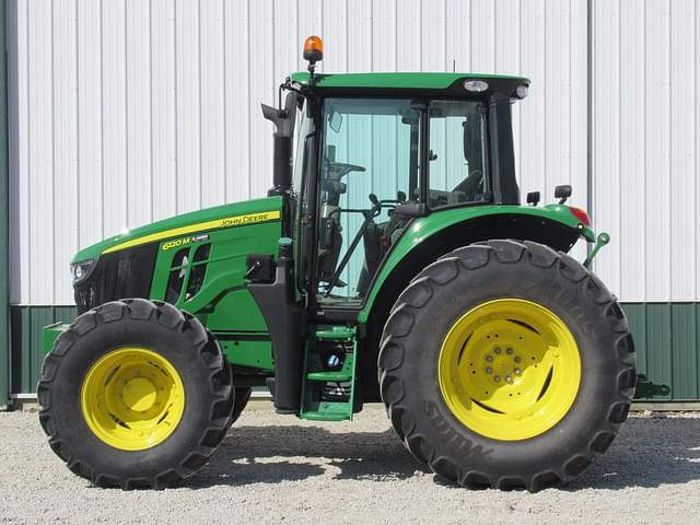 Image of John Deere 6120M equipment image 1