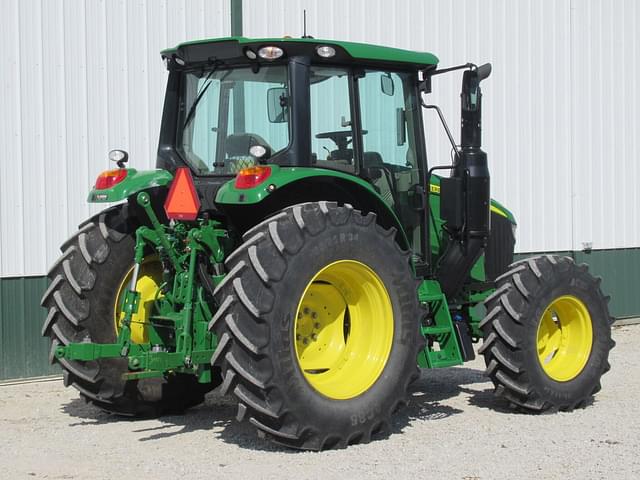 Image of John Deere 6120M equipment image 4