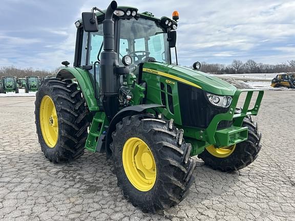 Image of John Deere 6120M equipment image 3