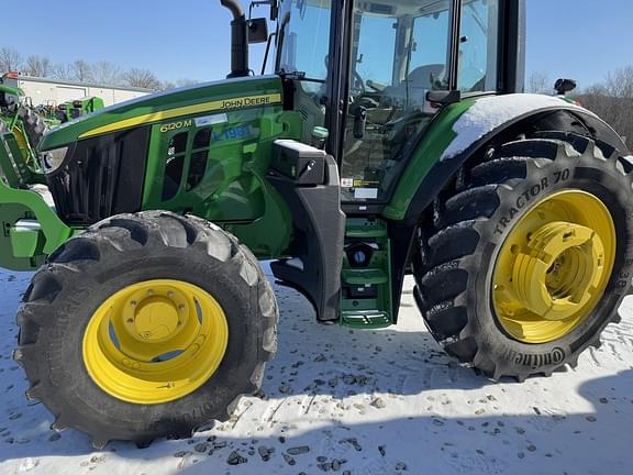 Image of John Deere 6120M equipment image 2
