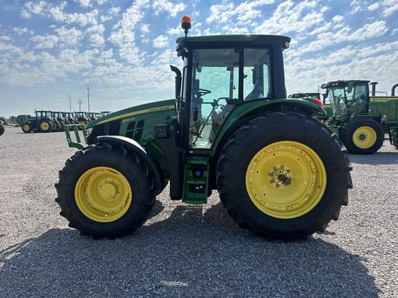 Image of John Deere 6120M equipment image 1