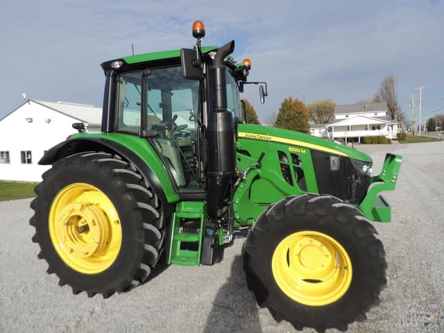 Image of John Deere 6120M equipment image 2