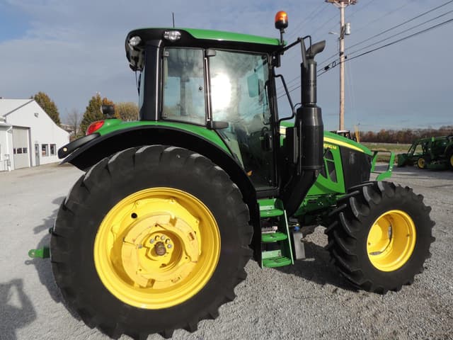 Image of John Deere 6120M equipment image 3