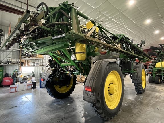 Image of John Deere 612R equipment image 4