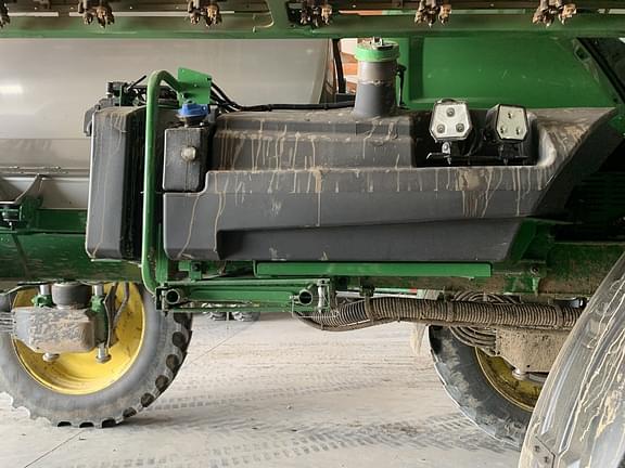 Image of John Deere 612R equipment image 1