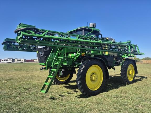 Image of John Deere 612R equipment image 1