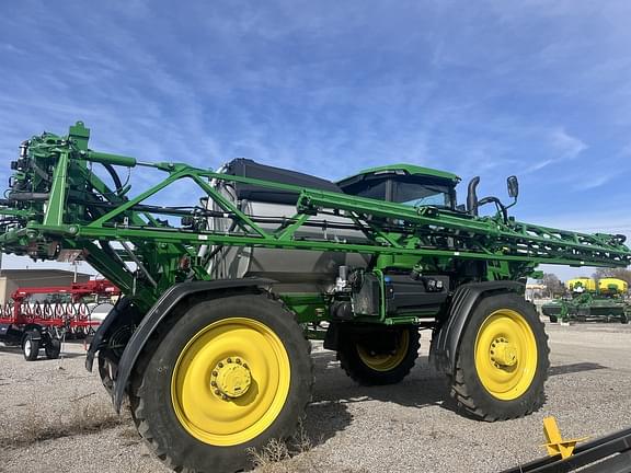 Image of John Deere 612R equipment image 2