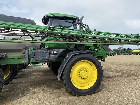 Image of John Deere 612R equipment image 1