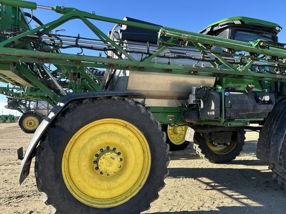 Image of John Deere 612R equipment image 3