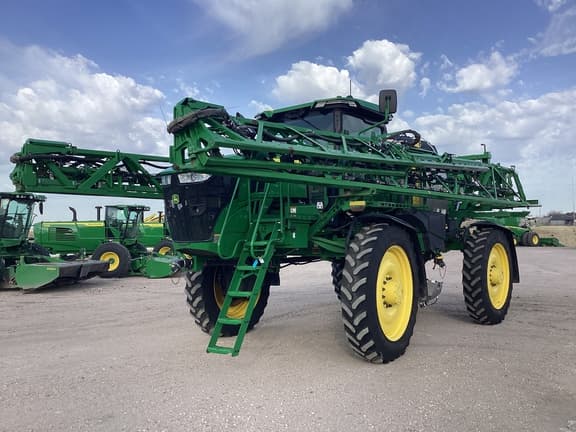 Image of John Deere 612R equipment image 2