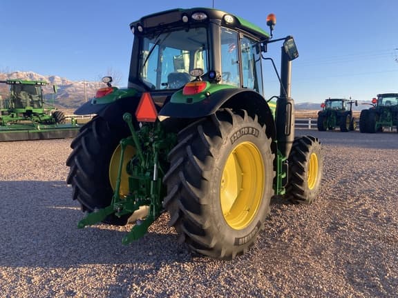 Image of John Deere 6130M equipment image 4