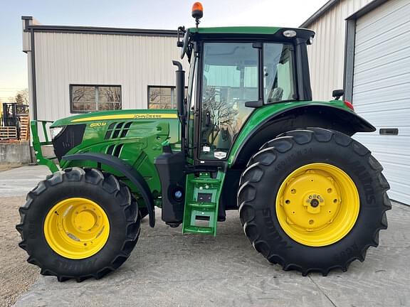 Image of John Deere 6130M equipment image 4