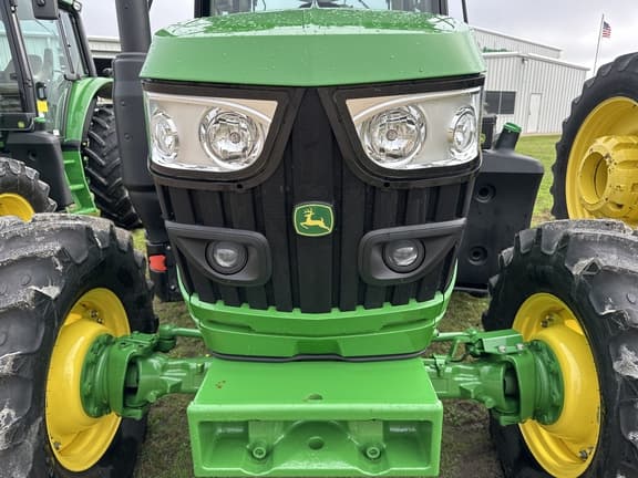 Image of John Deere 6130M equipment image 4
