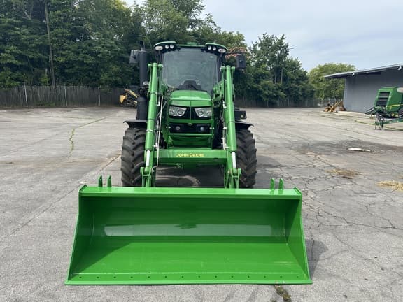 Image of John Deere 6130M equipment image 1