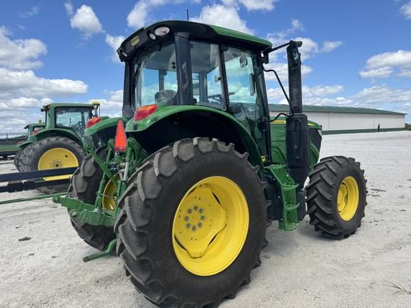 Image of John Deere 6130M equipment image 1