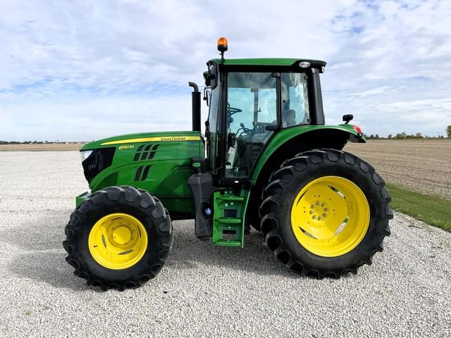 Image of John Deere 6130M equipment image 1