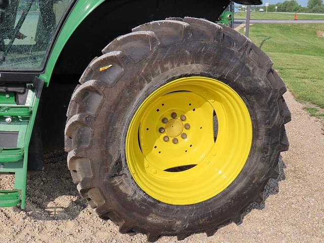 Image of John Deere 6130M equipment image 3