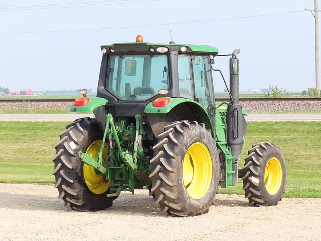 Image of John Deere 6130M equipment image 2