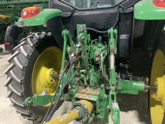 Image of John Deere 6130M equipment image 4