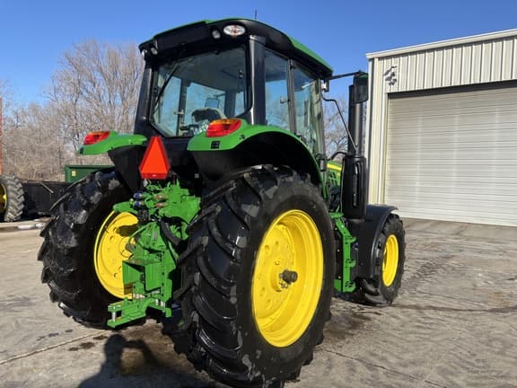 Image of John Deere 6130M equipment image 4