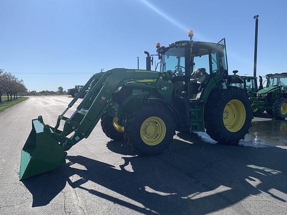 Image of John Deere 6130M equipment image 1