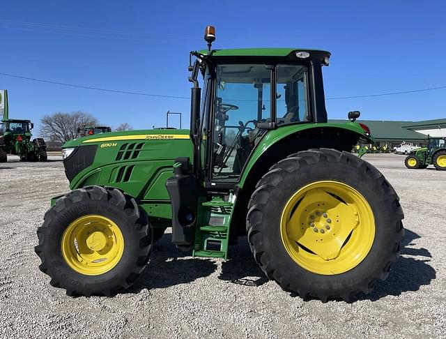 Image of John Deere 6130M equipment image 1