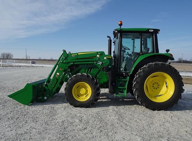 Image of John Deere 6130M equipment image 1