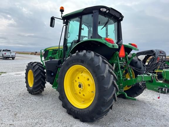 Image of John Deere 6130M equipment image 4