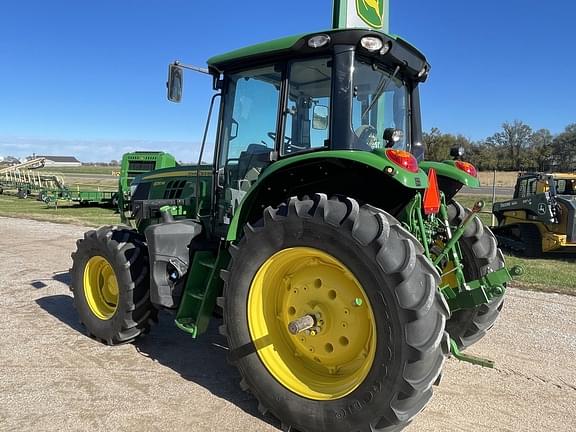 Image of John Deere 6130M equipment image 2