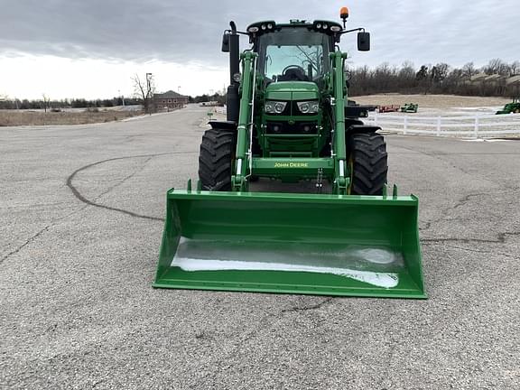 Image of John Deere 6130M equipment image 3