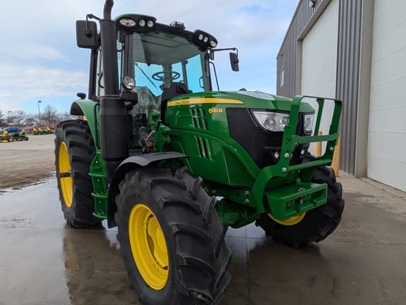 Image of John Deere 6130M equipment image 1