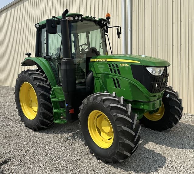 Image of John Deere 6130M equipment image 1