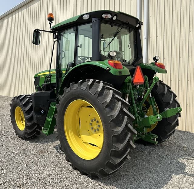 Image of John Deere 6130M equipment image 2