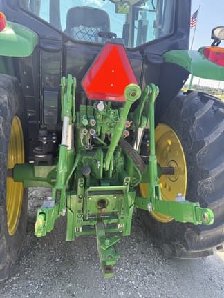 Image of John Deere 6130M equipment image 4