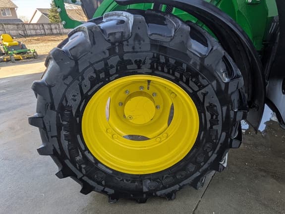 Image of John Deere 6130M equipment image 4