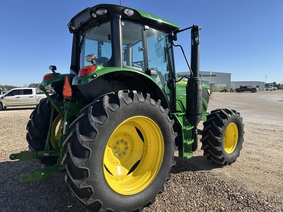 Image of John Deere 6130M equipment image 4