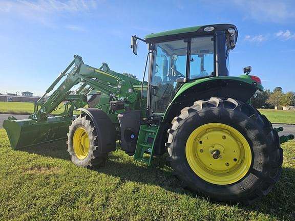 Image of John Deere 6130M equipment image 2