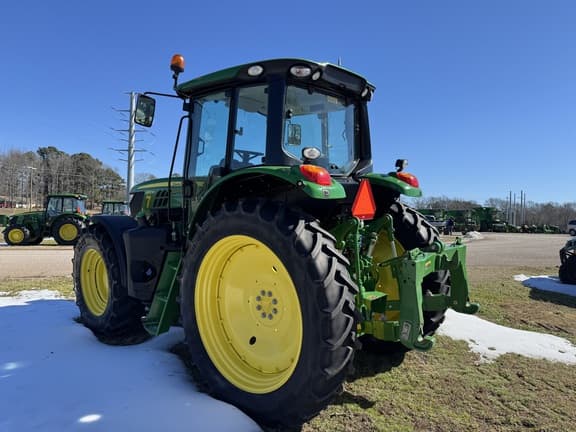 Image of John Deere 6130M equipment image 3