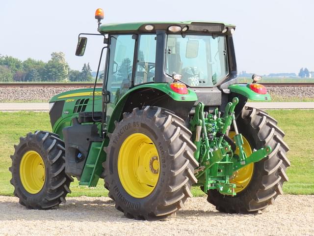 Image of John Deere 6130M equipment image 2