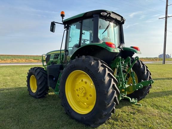 Image of John Deere 6130M equipment image 3