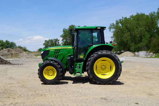 Image of John Deere 6130M equipment image 1