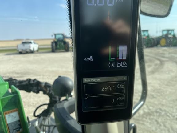 Image of John Deere 6130M equipment image 2